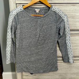 JCREW Lace Flower Gray Top size xxs